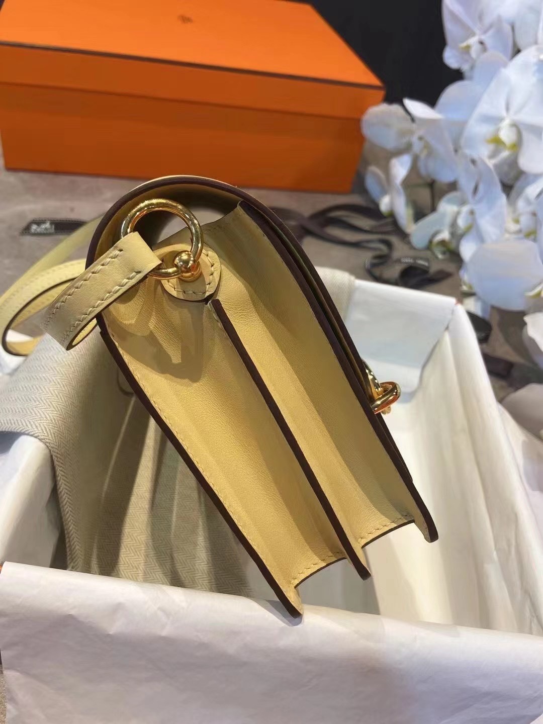 에르메스 룰리스18 옐로우 금장 스위프트